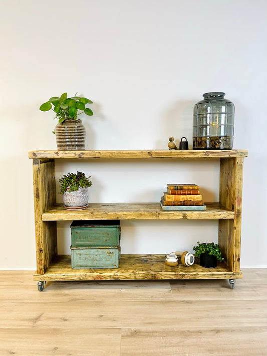 Emma Reol af Genbrugstræ