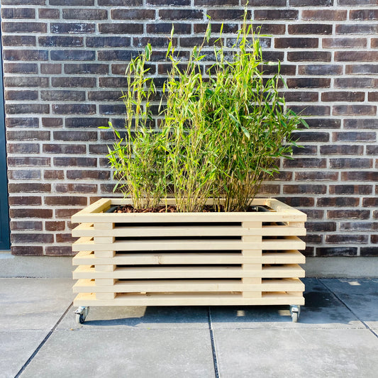 Planter made of Traller