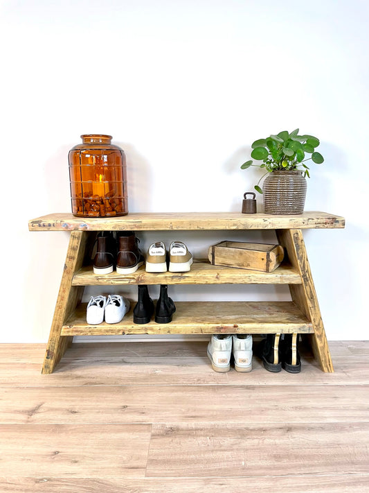 Abbie Shoe rack made of recycled wood