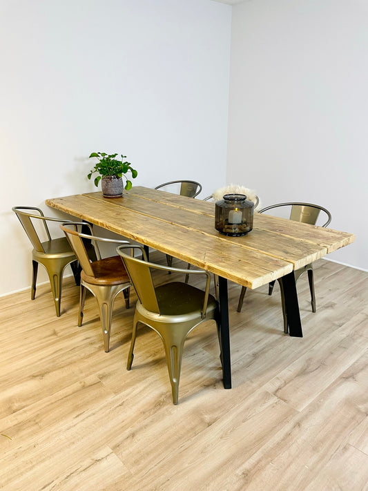 Plank table made of recycled planks